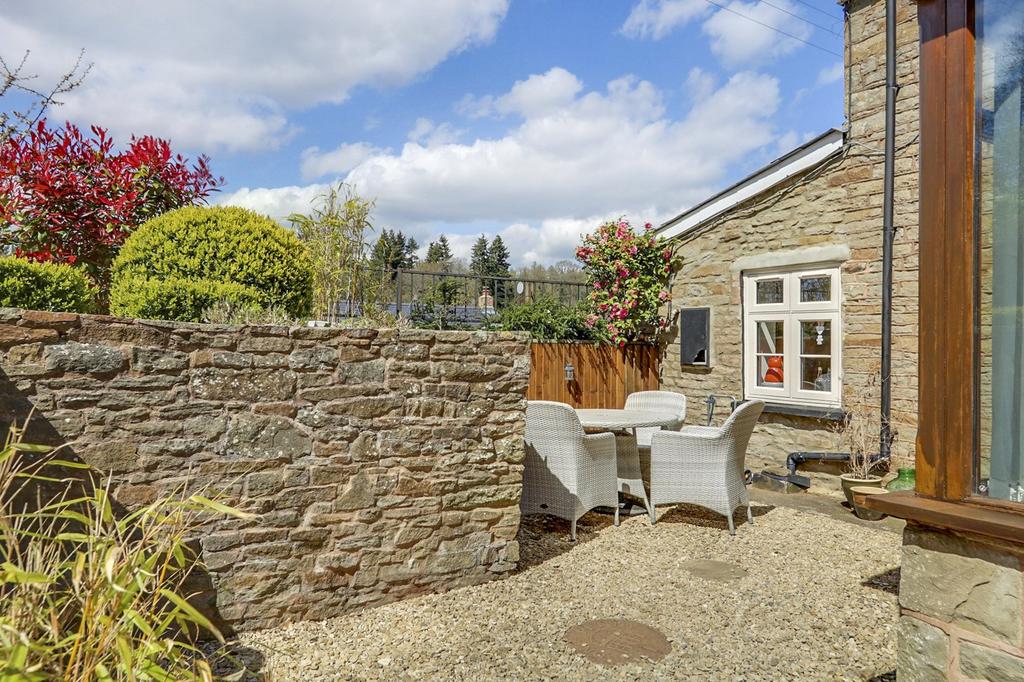Courtyard Garden