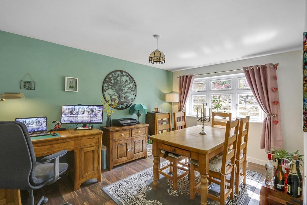 Dining Room/Bedroom 3