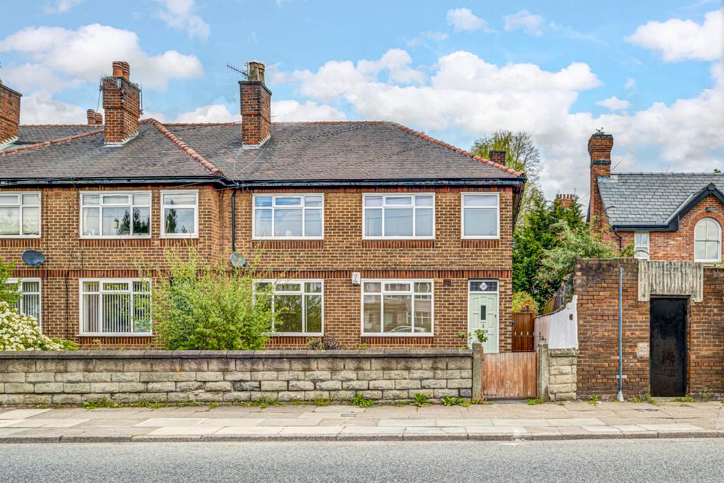 Aigburth Road, Liverpool, L17 2 bed apartment for sale £160,000