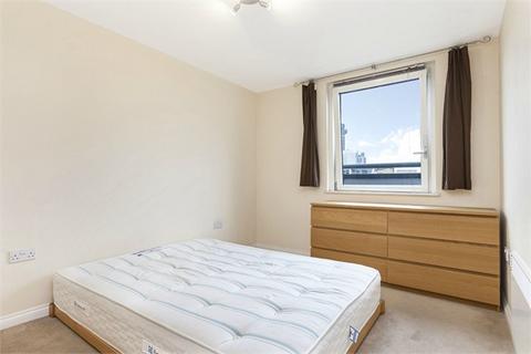 2 bedroom apartment to rent, Longstone Court, 22 Great Dover Street, London, SE1