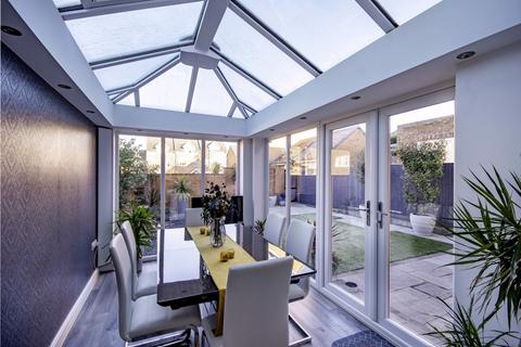 40 Bracken Way, Harworth, Doncaster, DN11 8SB