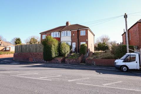 3 bedroom flat to rent, Denton Road, Newcastle upon Tyne NE15