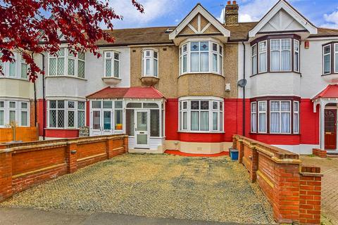 4 bedroom terraced house for sale, St. Barnabas Road, Woodford Green, Essex