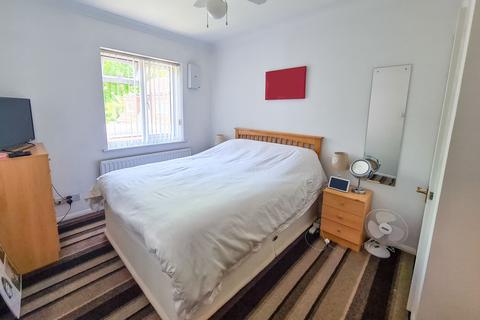 3, Ashley Court Staines Road, Wraysbury, Staines-upon-thames, TW19 5BS