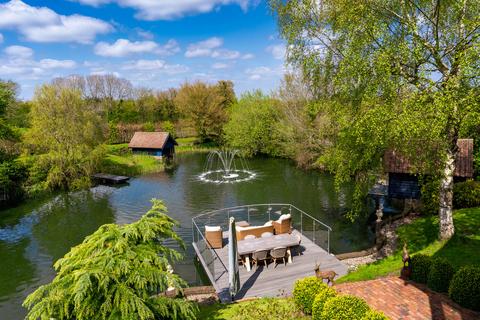 5 bedroom detached house for sale - Hethersett Road, East Carleton, NR14