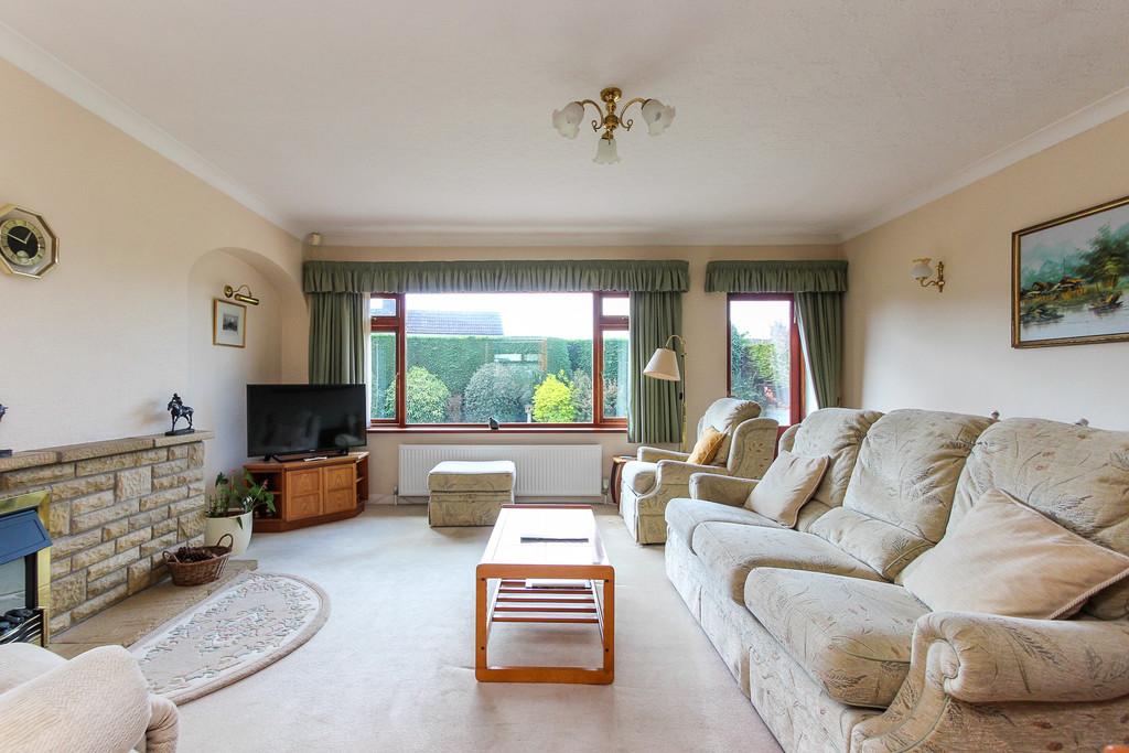 Wrington Road, Congresbury 4 bed detached bungalow for sale £525,000