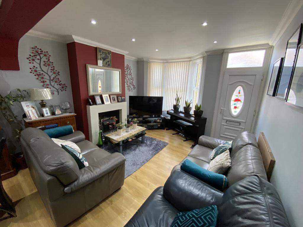 St. Marys Road, Gillingham, ME7 4 bed terraced house £260,000