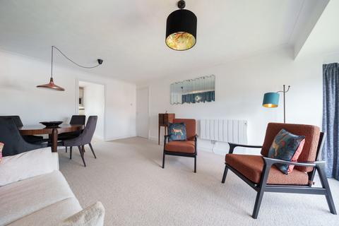 27 Fairfield Close, Staveley, Kendal, LA8 9RA