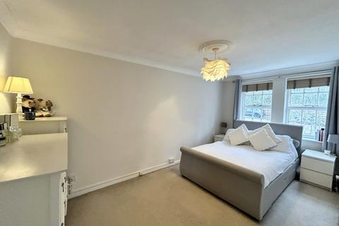 22 Milner Way, Birmingham, B13 0BB