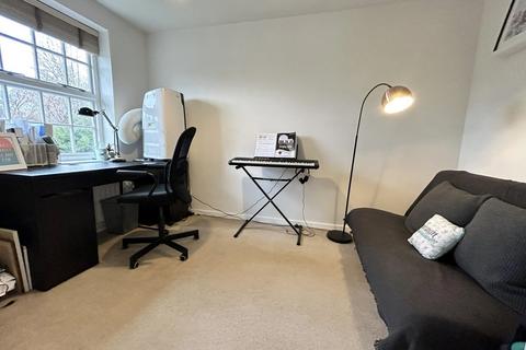 22 Milner Way, Birmingham, B13 0BB