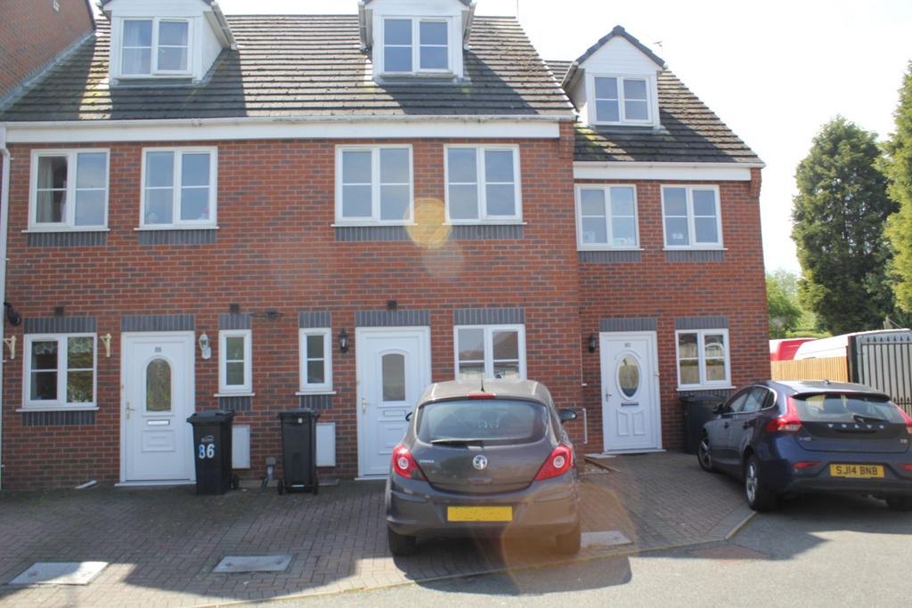 Parkes Hall Road, Dudley 3 bed terraced house £875 pcm (£202 pw)