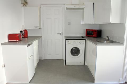 Studio to rent - Brownhill Road, Catford, London,