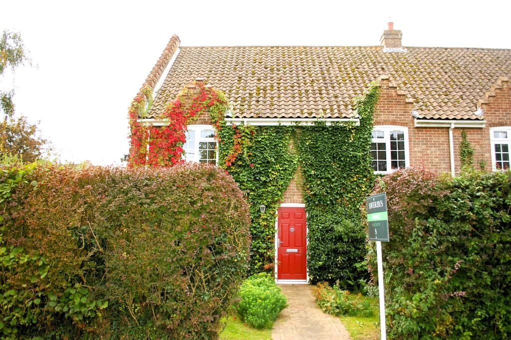 Matlaske 3 bed end of terrace house for sale £375,000