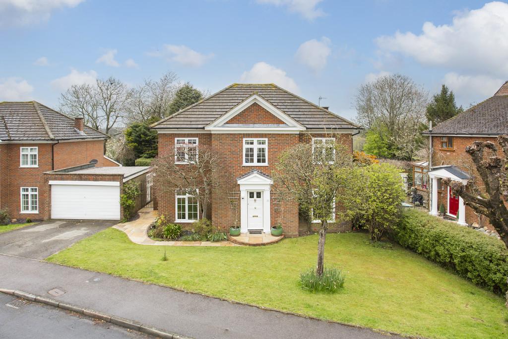 Great Footway, Langton Green 4 bed detached house £875,000
