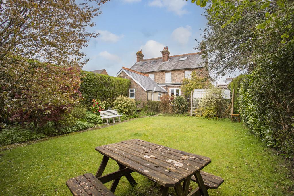 School Lane, Crowborough 3 bed semidetached house for sale £450,000