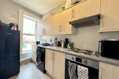 3 bedroom apartment for sale - 3 Apartments,  Lowestoft Road, Gorleston