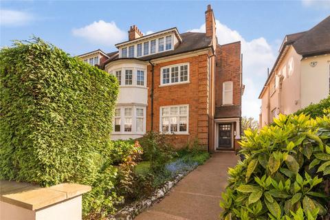 1 bedroom flat for sale, Ferncroft Avenue, Hampstead, London