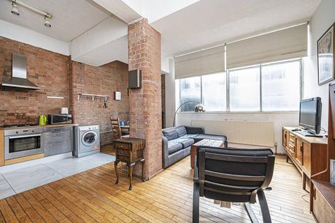 Flat 2, 54 Cavell Street, London, E1 2HP