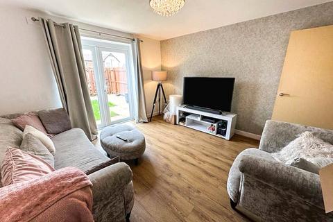 2 bedroom end of terrace house to rent, Crispin Road, Wythenshawe, Manchester, M22