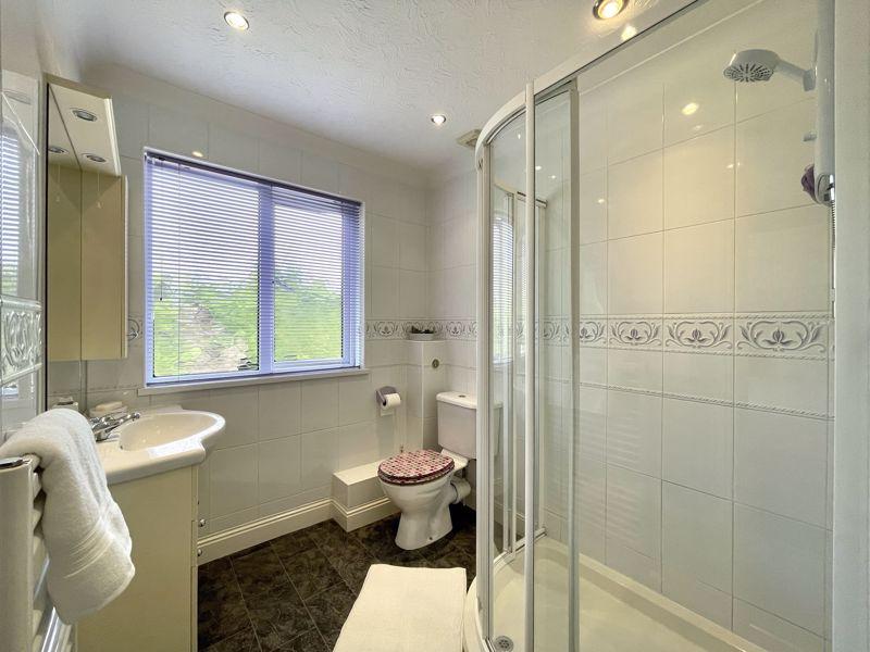 En Suite Shower Room