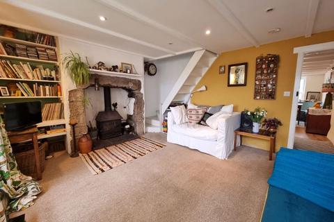 Roween Cottage Pennance Road, Lanner, Redruth, TR16 5TF