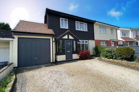 23 Dugdale Crescent, Sutton Coldfield, B75 5EU