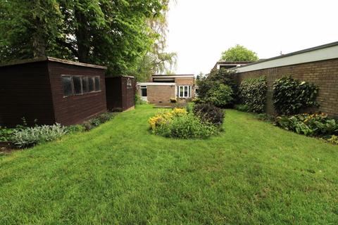 38 Knights Hill, Walsall, WS9 0TG