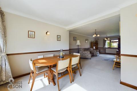 4 bedroom detached house for sale, Ashwellthorpe Road, Wreningham, Norwich