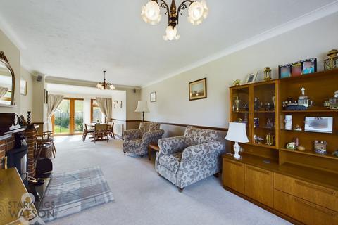 4 bedroom detached house for sale, Ashwellthorpe Road, Wreningham, Norwich