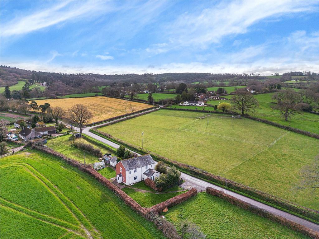 Road, Chard, TA20 2 bed semidetached house for sale £335,000