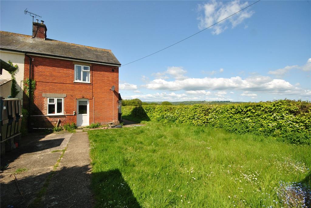 Road, Chard, TA20 2 bed semidetached house for sale £335,000