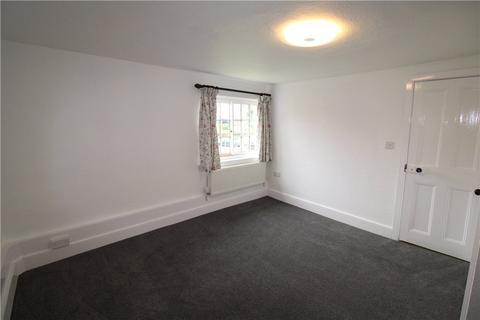 2 bedroom semi-detached house to rent, St. Neots PE19