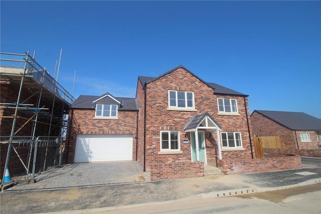 Keston Road, Pinchbeck, Spalding, Lincolnshire, PE11 4 bed detached