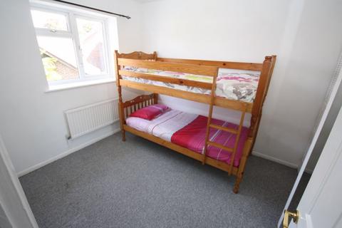 38 Braunston Drive, Hayes, UB4 9RB