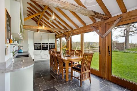 2 bedroom detached house for sale, Hareplain Road, Biddenden, Kent, TN27 8LJ