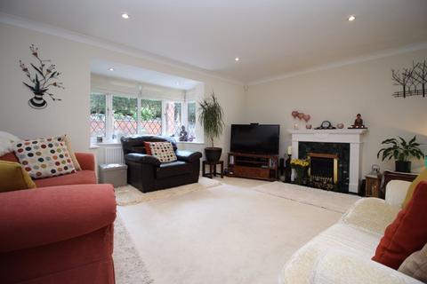 4 bedroom detached house for sale, Chalice Court, Southampton SO30