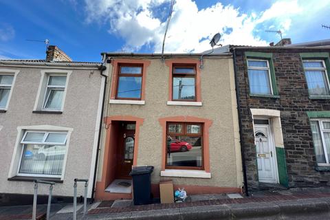 3 bedroom terraced house to rent, Mountain Ash, RCT CF45