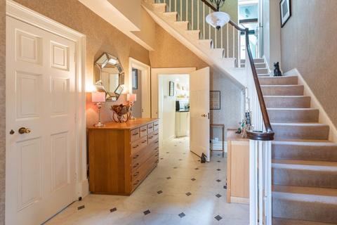 Stratton Lodge, 52 Bath Street, Abingdon, OX14 3QH