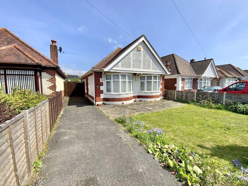 Saxonbury Road, Tuckton, Bournemouth 2 bed bungalow for sale £475,000