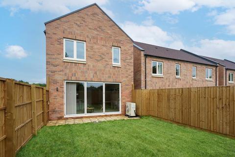 4 bedroom detached house for sale, Lake Lane, Frampton on Severn, GL2