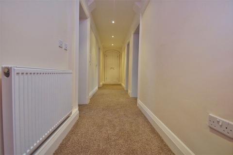 3 bedroom apartment to rent, Lord Street, Southport, Merseyside, PR8