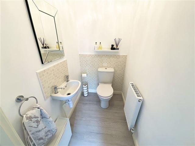 Cloakroom/WC