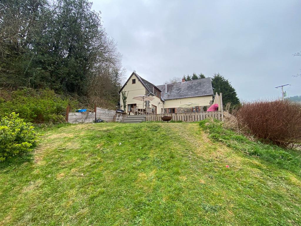 Esgardawe, Llandeilo, SA19 4 bed property with land for sale £680,000