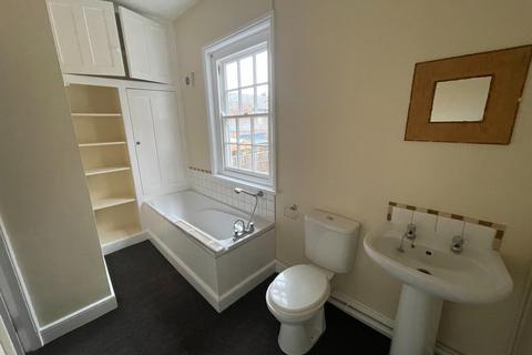 1 bedroom flat to rent, High Street, Boston, PE21 8TA