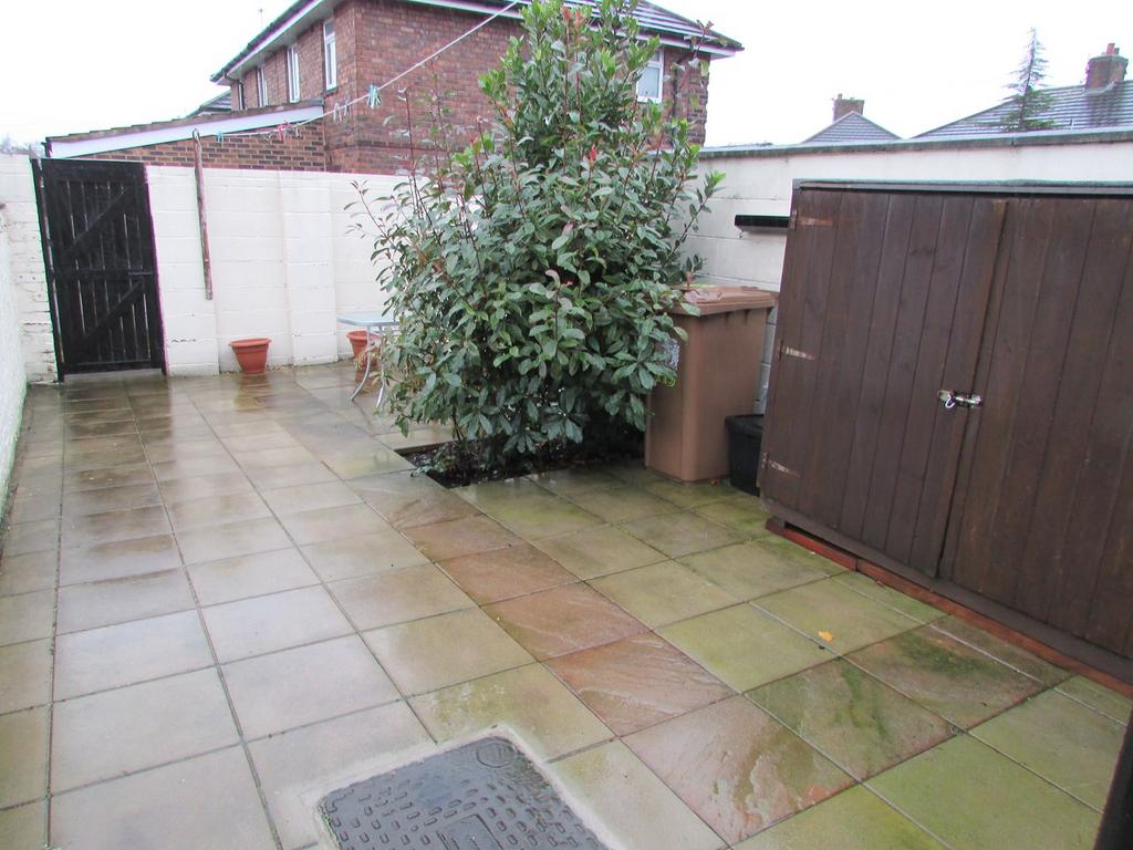 Derbyshire Hill Road, ST HELENS, WA9 2 bed terraced house £595 pcm (£