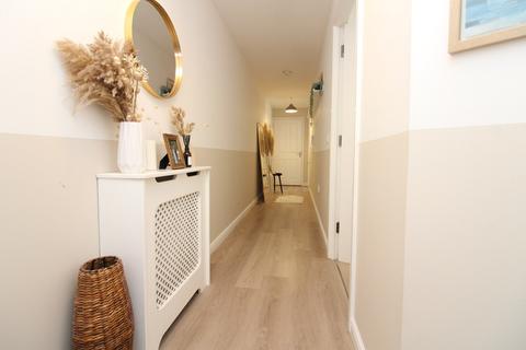 2 bedroom flat for sale - River View, Shefford, SG17