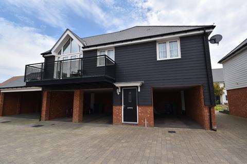 28 Nuthatch Drive, Finberry, Ashford, TN25 7AA