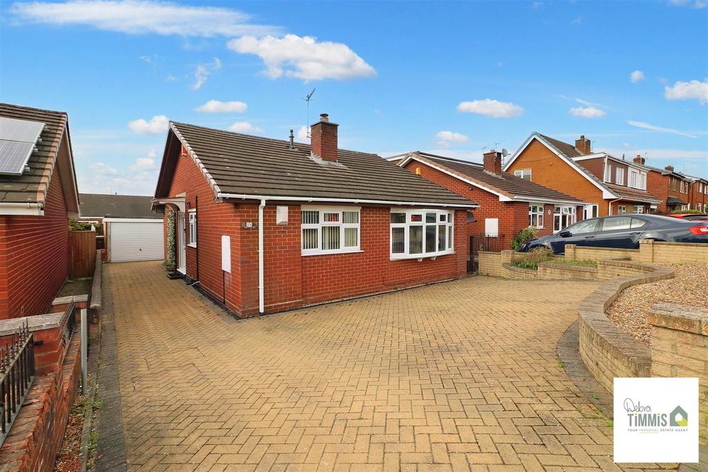 Wallis Way, Milton, StokeOnTrent 3 bed detached bungalow for sale £