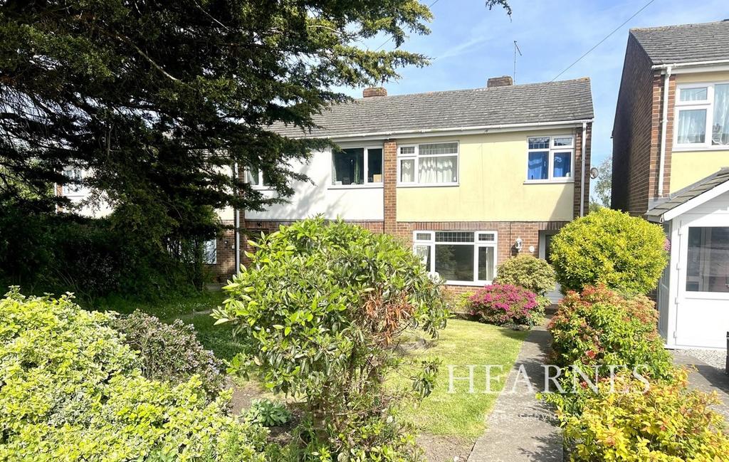 Farnham Road, Poole, BH12 3 bed semidetached house for sale £350,000