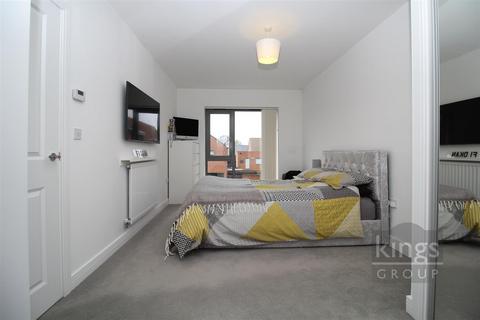 2 bedroom coach house for sale, Roman Mews, Newhall, Harlow